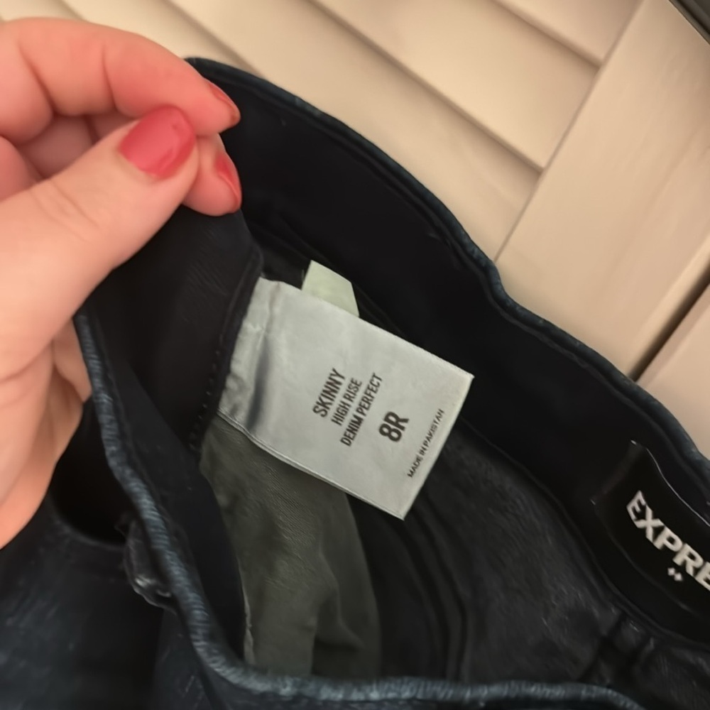 Express Women’s Dark Denim Perfect Skinny High Rise 8R  EUC - Picture 5 of 6